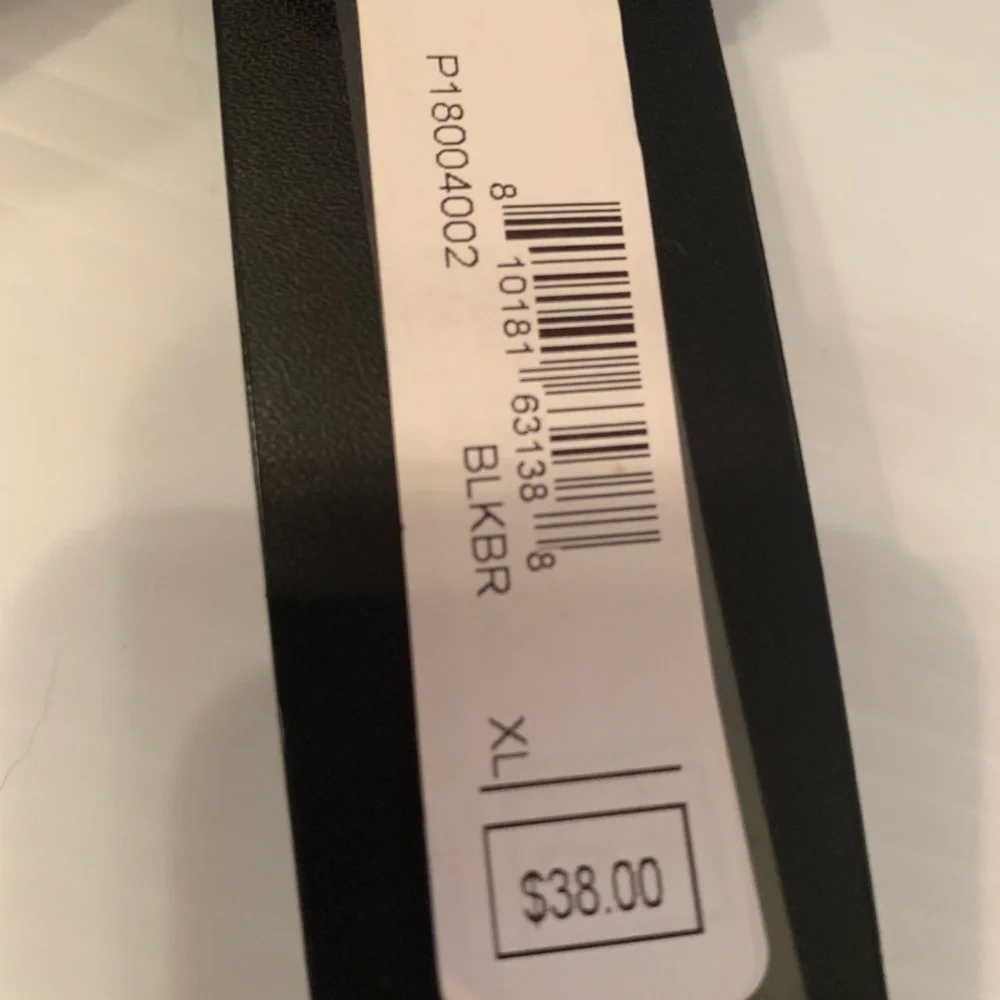 Nike Mens XL 42-44 Belt Black Synthetic Leather With Metal Buckle New with Tag